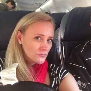 Meet your Posher, Ana